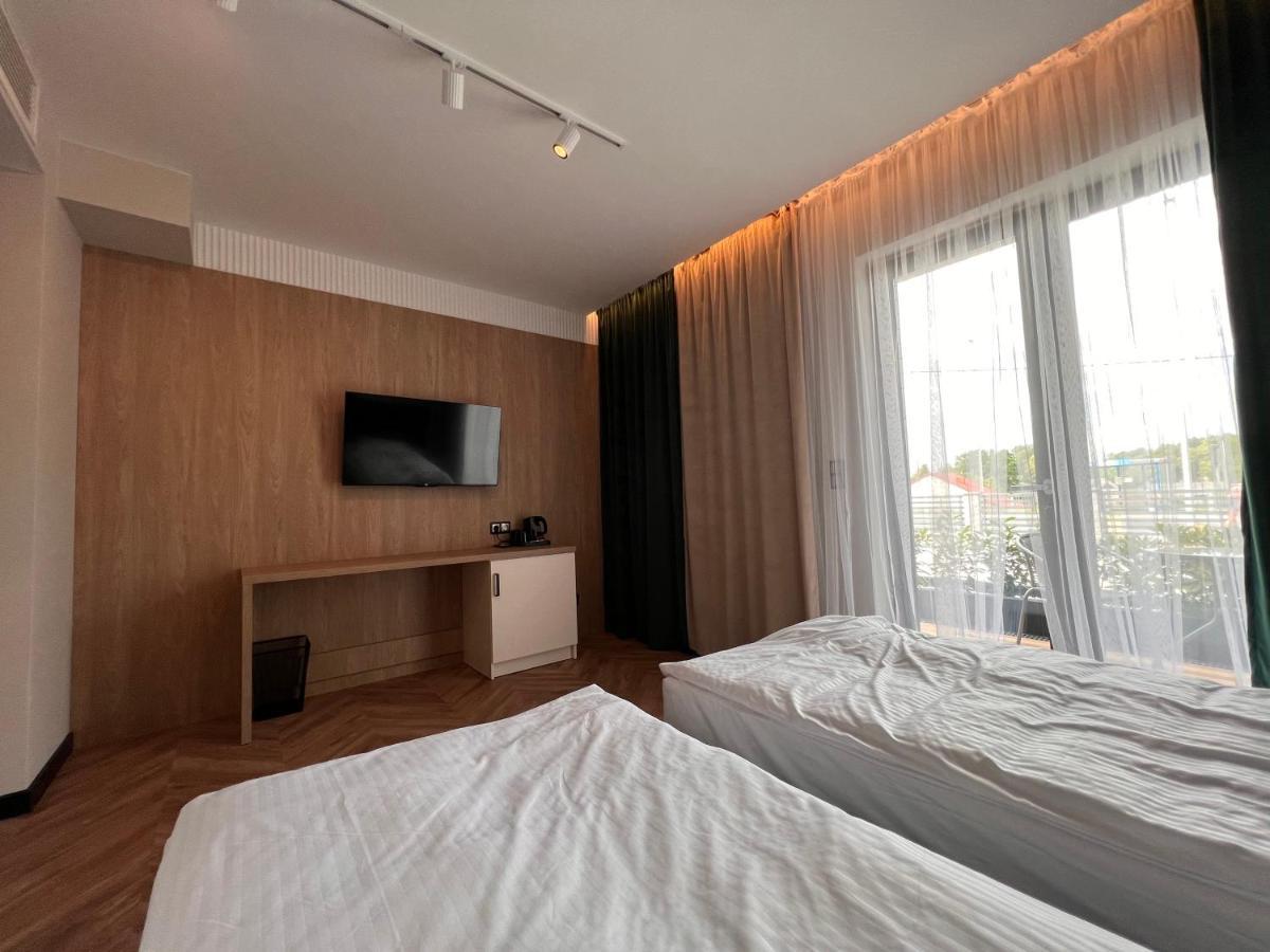 Resto Inn - Smart Apartamenty Blisko Energylandii Polwies Eksteriør bilde